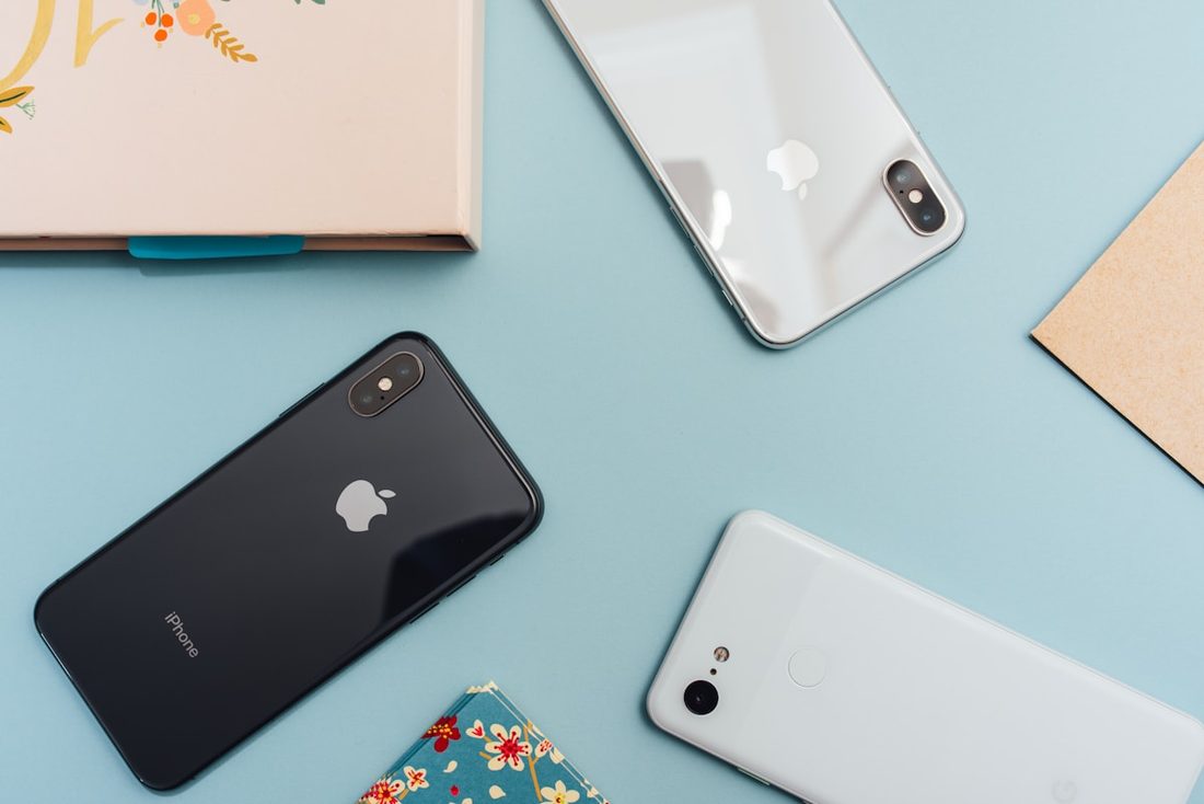 PA娱乐 APP 赛程与阵容界面示意